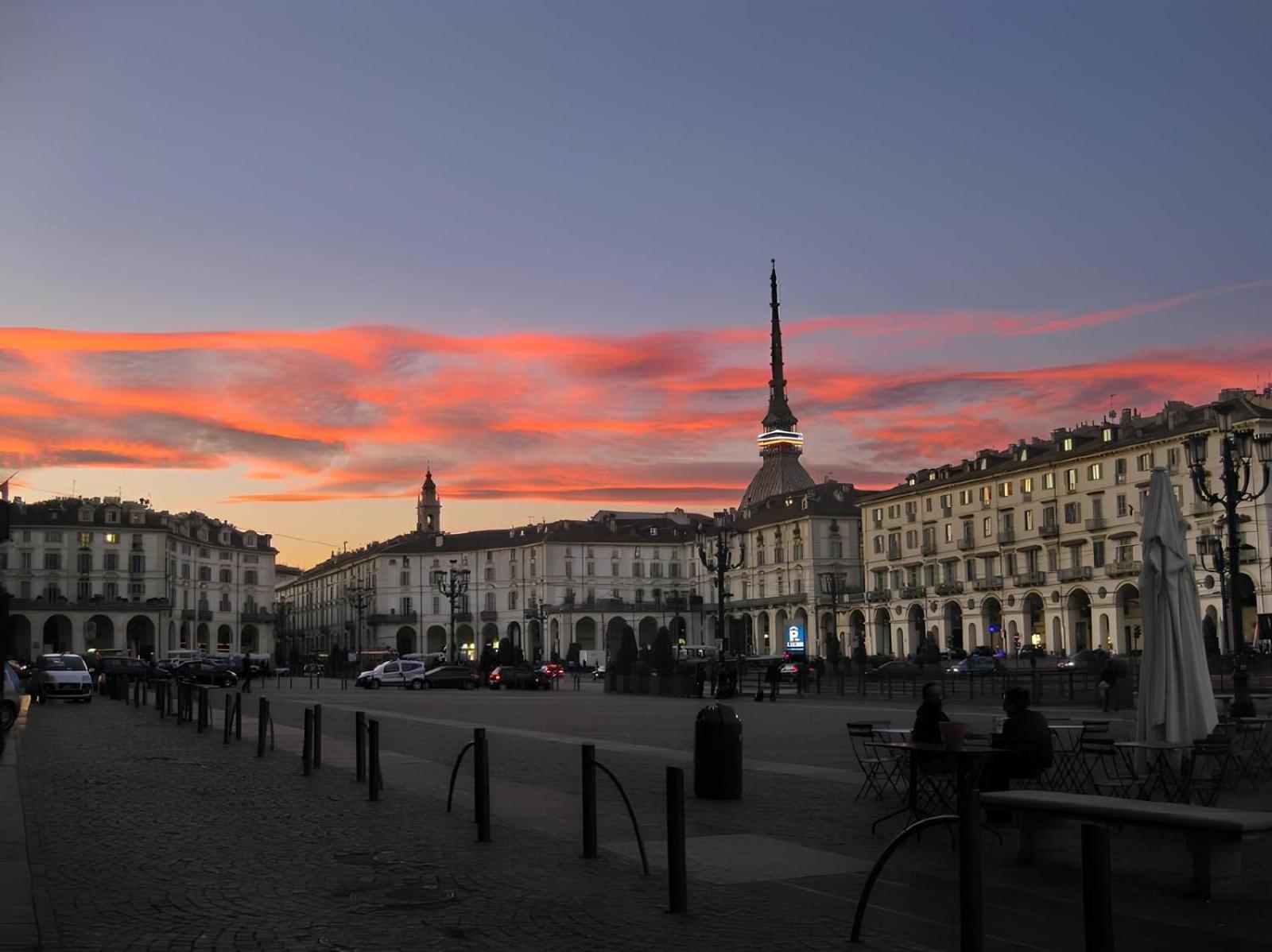 Alloggio Tranquillo Sul Po' - Piazza Vittorio Turin Exterior foto